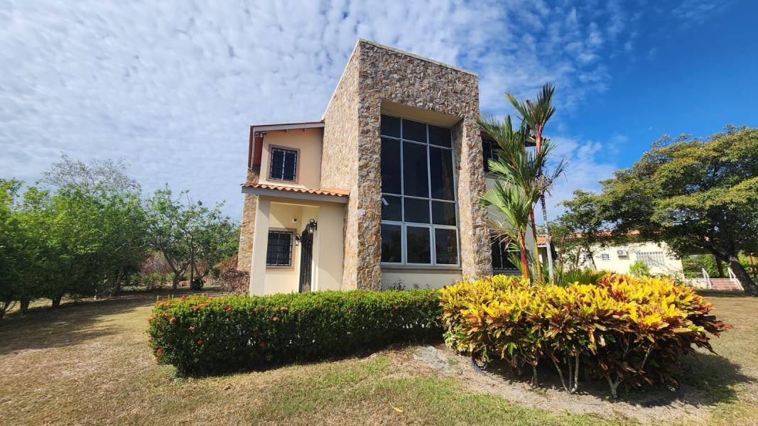 MODERN COUNTRY HOUSE FOR SALE IN CABUYA CHAME